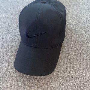 Women’s Nike Cap